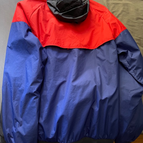 VINTAGE NIKE WINDBREAKER! SUPER CLEAN SIZE L - Picture 3 of 3
